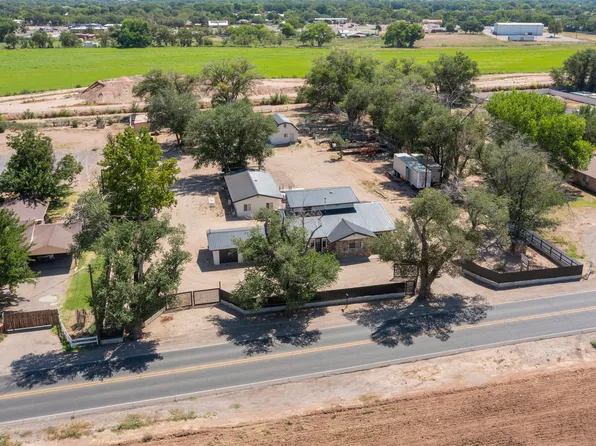 11 El Cerro Rd, Los Lunas, NM 87031