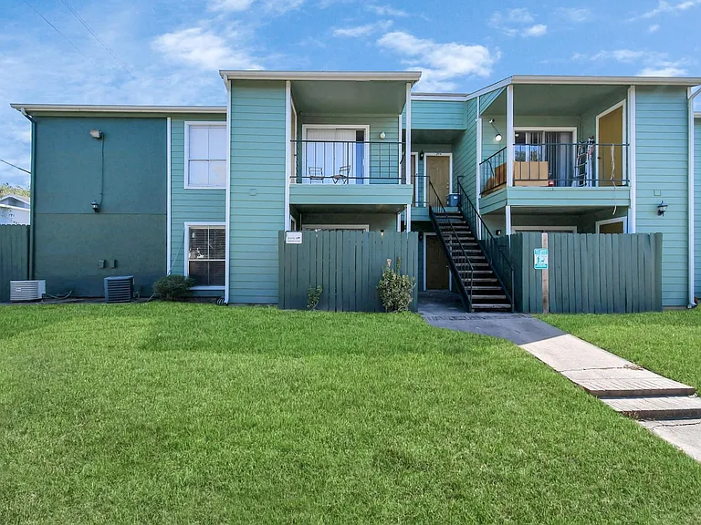 7700 W Airport Blvd #710 — Photo 38