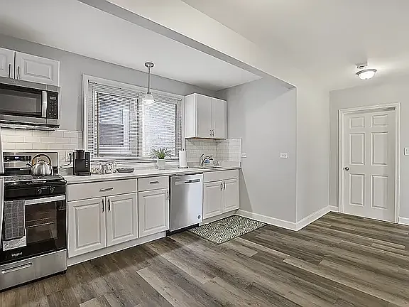 358 Spruce Ave — Photo 6