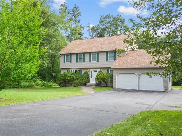 65 Ford Road, Woodbridge, CT 06525