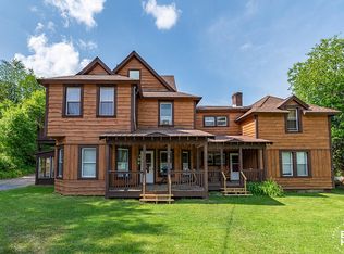 16 Main St, Bloomingdale, NY 12913