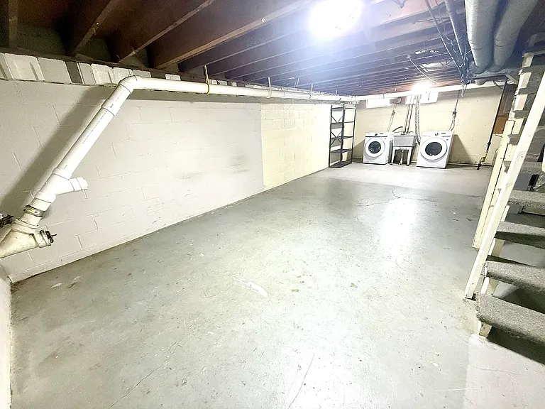 1523 Waltham Rd — Photo 12