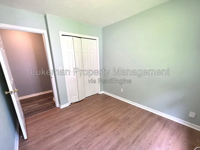 5635 Monticello Ave — Photo 6