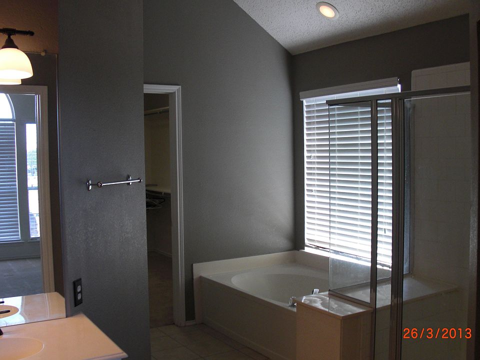 1st image of 1105 Highland Station Dr