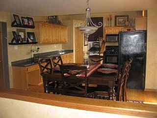 4th image of 8637 Brookside Glen Dr