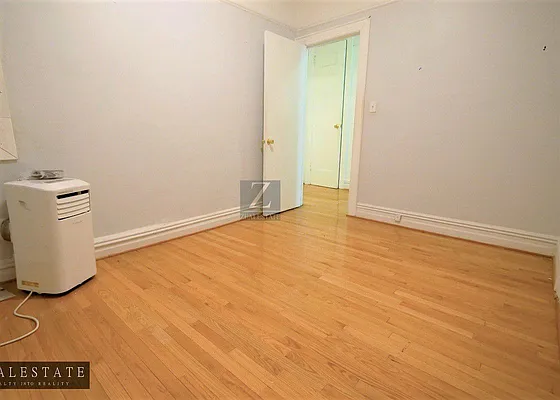 Rented by ZealEstate Group Inc | media 31