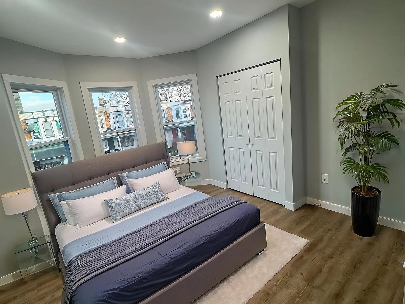 3 bed, 2.5 bath, 1152 sqft, $1,800 — Photo 2