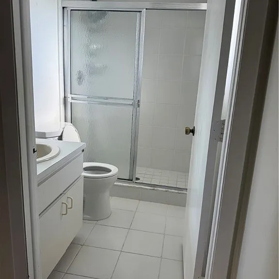 642 SE 13th Pl #5 — Photo 14