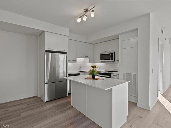 4th image of 385 Winston Rd #1311