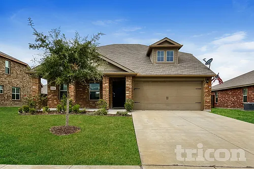 2905 Englenook Dr Photo 1