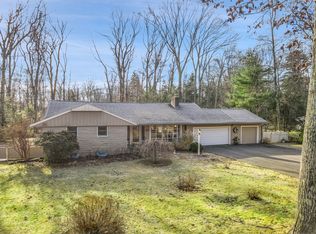 95 Country Club Rd, Avon, CT 06001