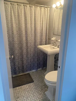 Rented by JMG Properties | media 3