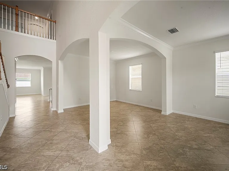 4234 Bluegrass Dr — Photo 12