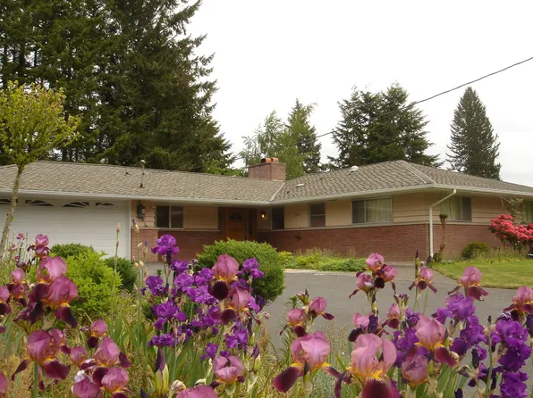 11409 Clover Park Dr SW, Lakewood, WA 98499