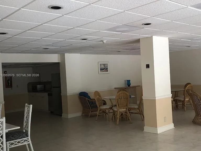 150 Ocean Lane Dr #4B — Photo 7