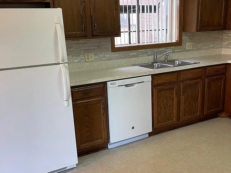 7932 Paxton Ave #1-A — Photo 5