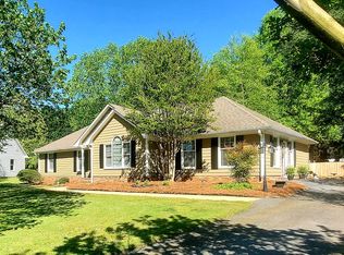 304 Spring Creek Dr, Boiling Springs, SC 29316