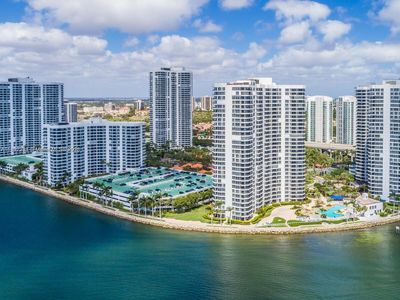 19101 NE 36th Ct APT 3107, Aventura, FL, 33180