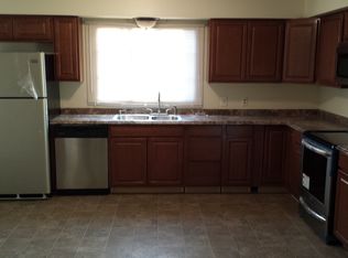 1205 S 16th Ave, Yakima, WA 98902