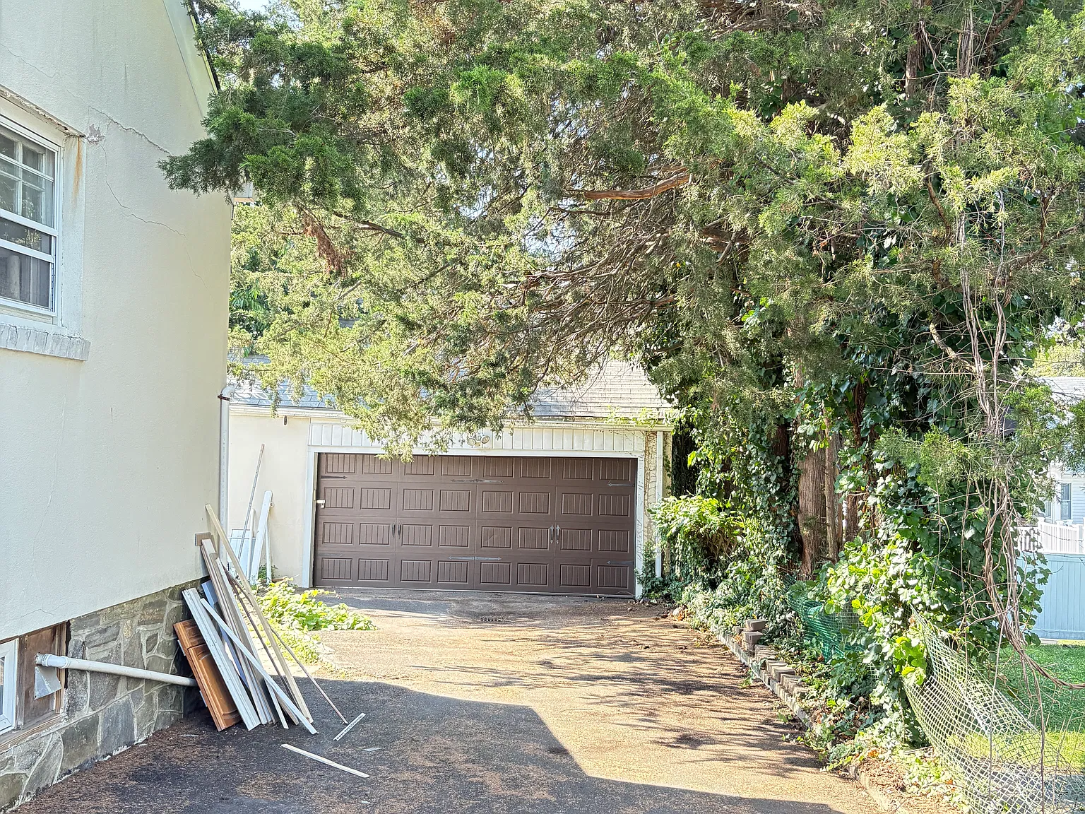 4 bed, 1333 sqft, $3,500 — Photo 3