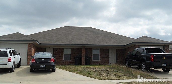 1st image of 3802 Pecos Ct Unit A