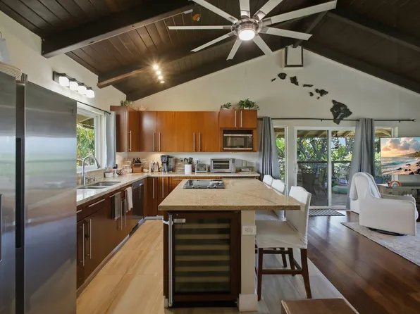 3248 Akala Dr, Kihei, HI 96753