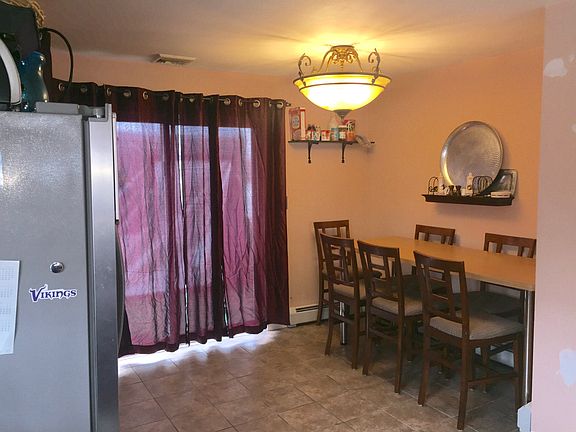 4th image of 49 Marine Way Fl 3