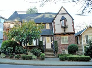 623 W Mercer Pl APT 1, Seattle, WA 98119