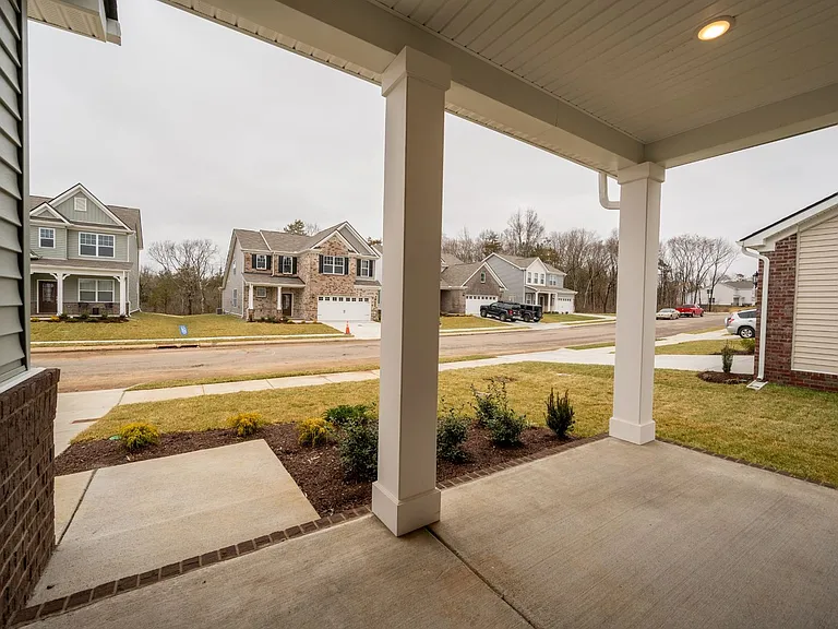 293 Casper Dr — Photo 4
