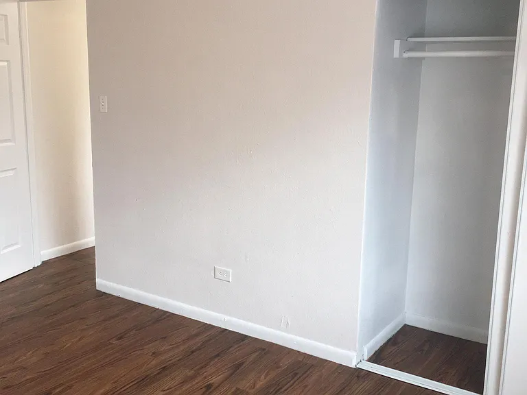 4991 Lowell Blvd — Photo 28