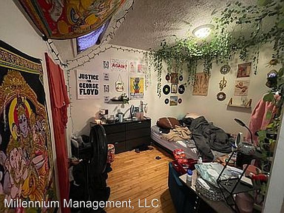 2nd image of 1062 11th Ave SE #1 & 2