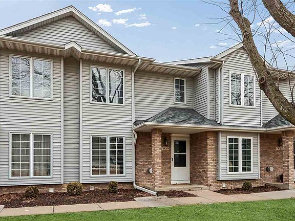 3rd image of 1929 Earl Rd