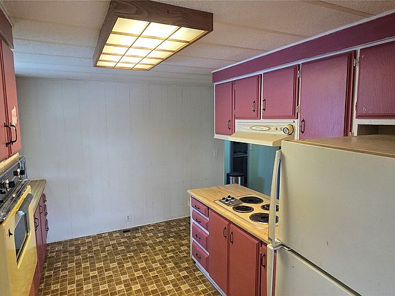 4th image of 13 Juniper Estates
