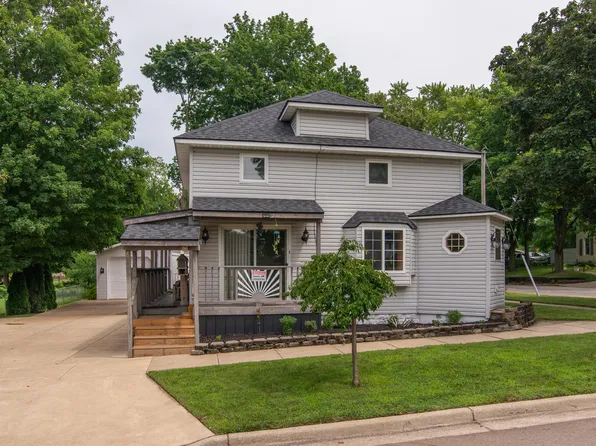 814 E Buck St, Three Rivers, MI 49093