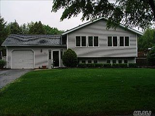 1st image of 32 Buhl Ln