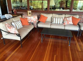 204 Westledge Rd, West Simsbury, CT 06092