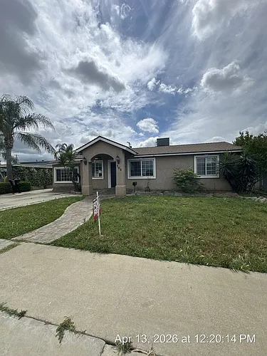 786 E North Way Photo 1