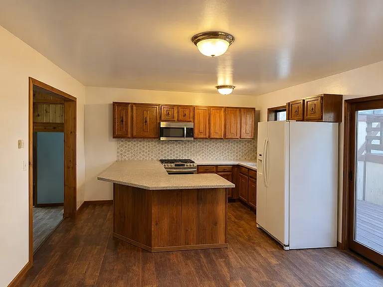 54061 Linger Ln — Photo 17