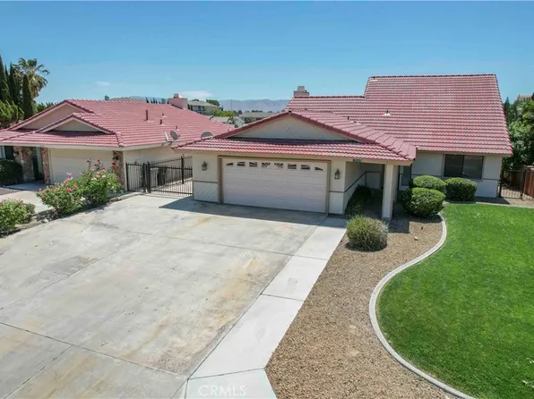18085 Pier Dr, Victorville, CA 92395