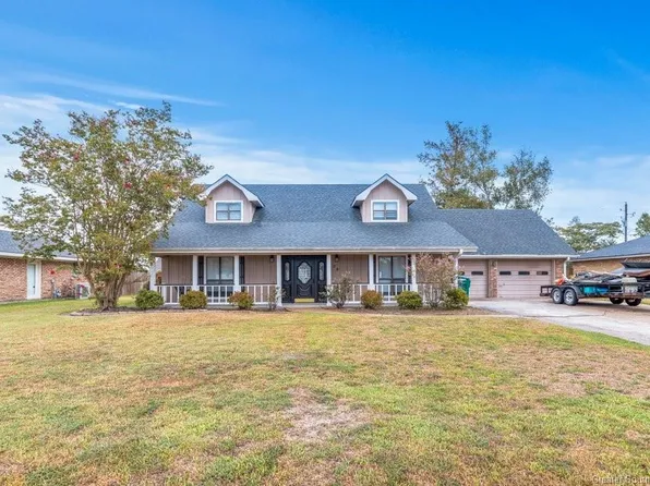 134 E End Ave, Sulphur, LA 70663