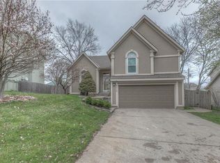 5113 Perry Ln, Merriam, KS 66203