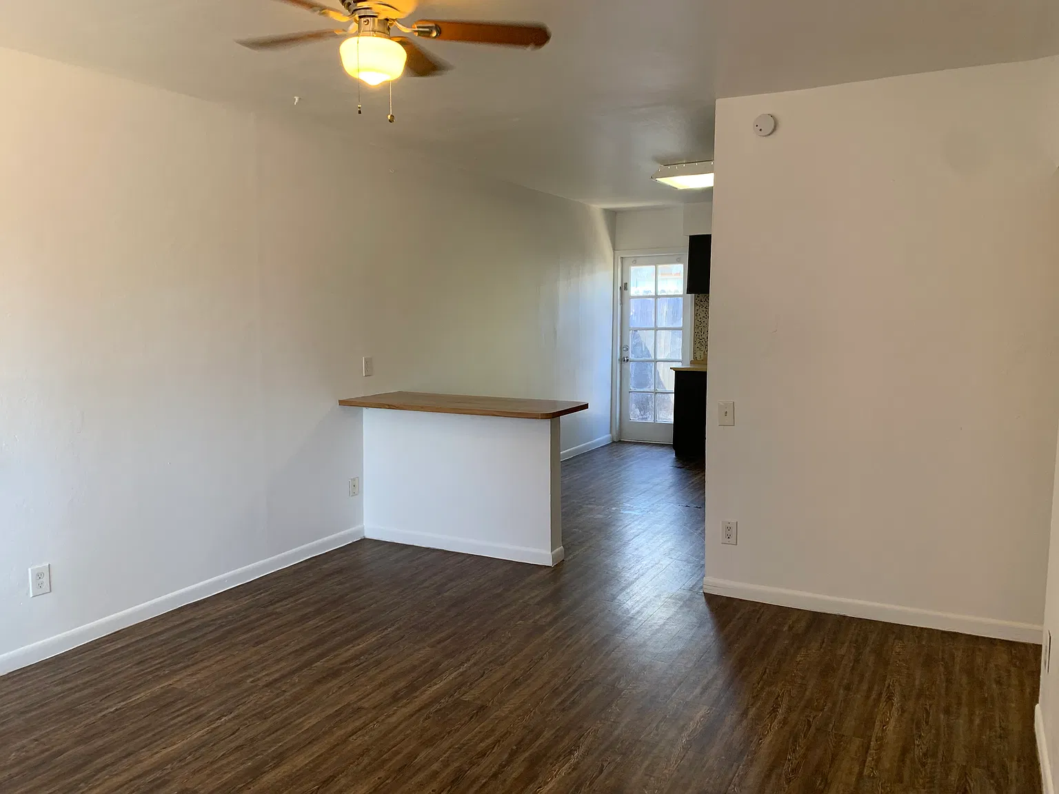 2 bed, 750 sqft, $1,100 — Photo 3