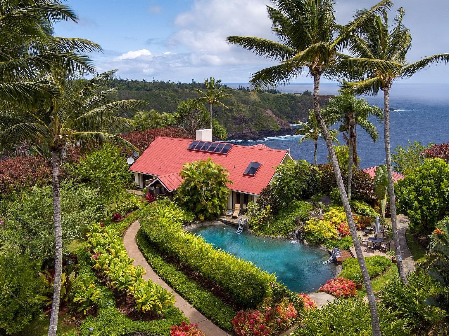 洋書 The Hawaiian House 洋書 The Hawaiian House The Hawaiian House Now: Mattoch