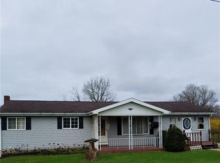 2225 McCreight Rd, Shelocta, PA 15774