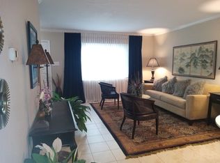 2744 Briarhurst Dr APT 27, Houston, TX 77057