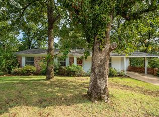 339 Lakeshore Dr, Hot Springs, AR 71913