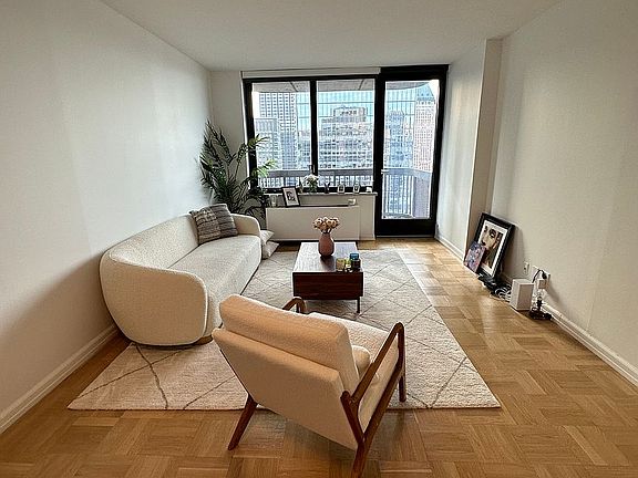 3rd image of 235 W 56th St APT 40H