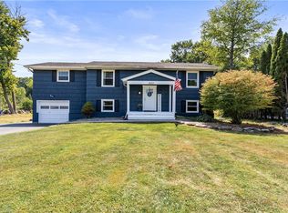 1683 Plank Rd, Webster, NY 14580