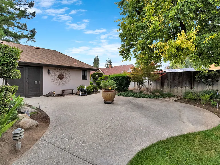 1607 S Timmy Ave — Photo 46