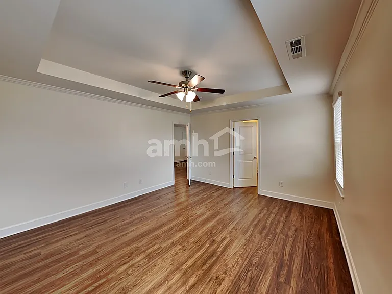 5079 Trailwater Dr — Photo 12